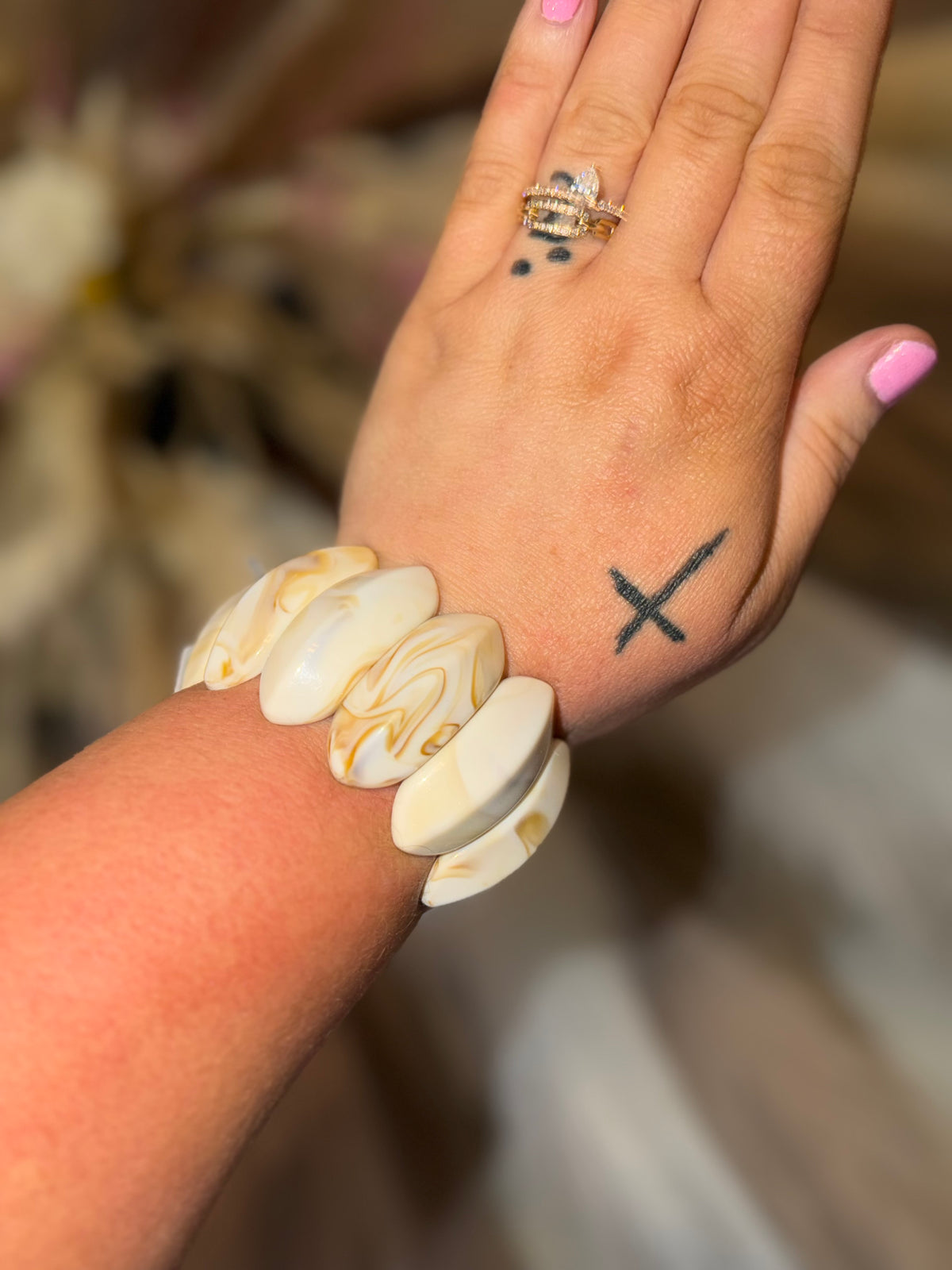 Honey Swirl Oval Bracelet