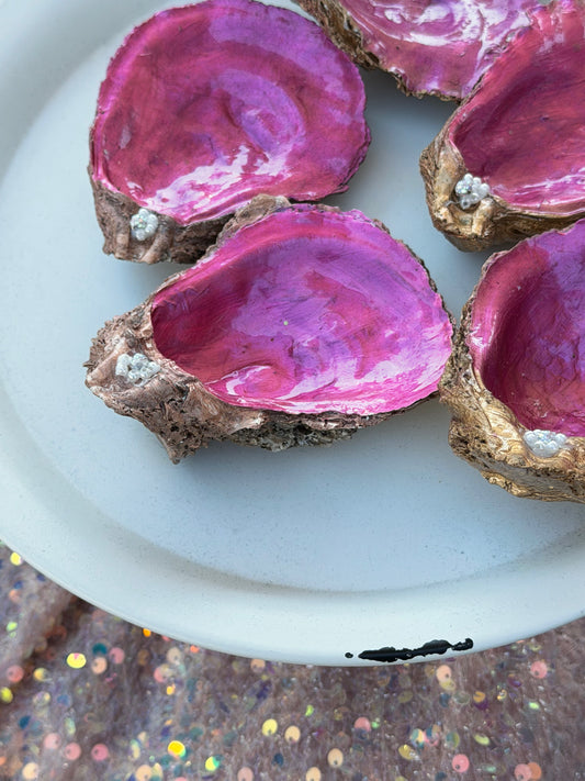 Oyster shell dish